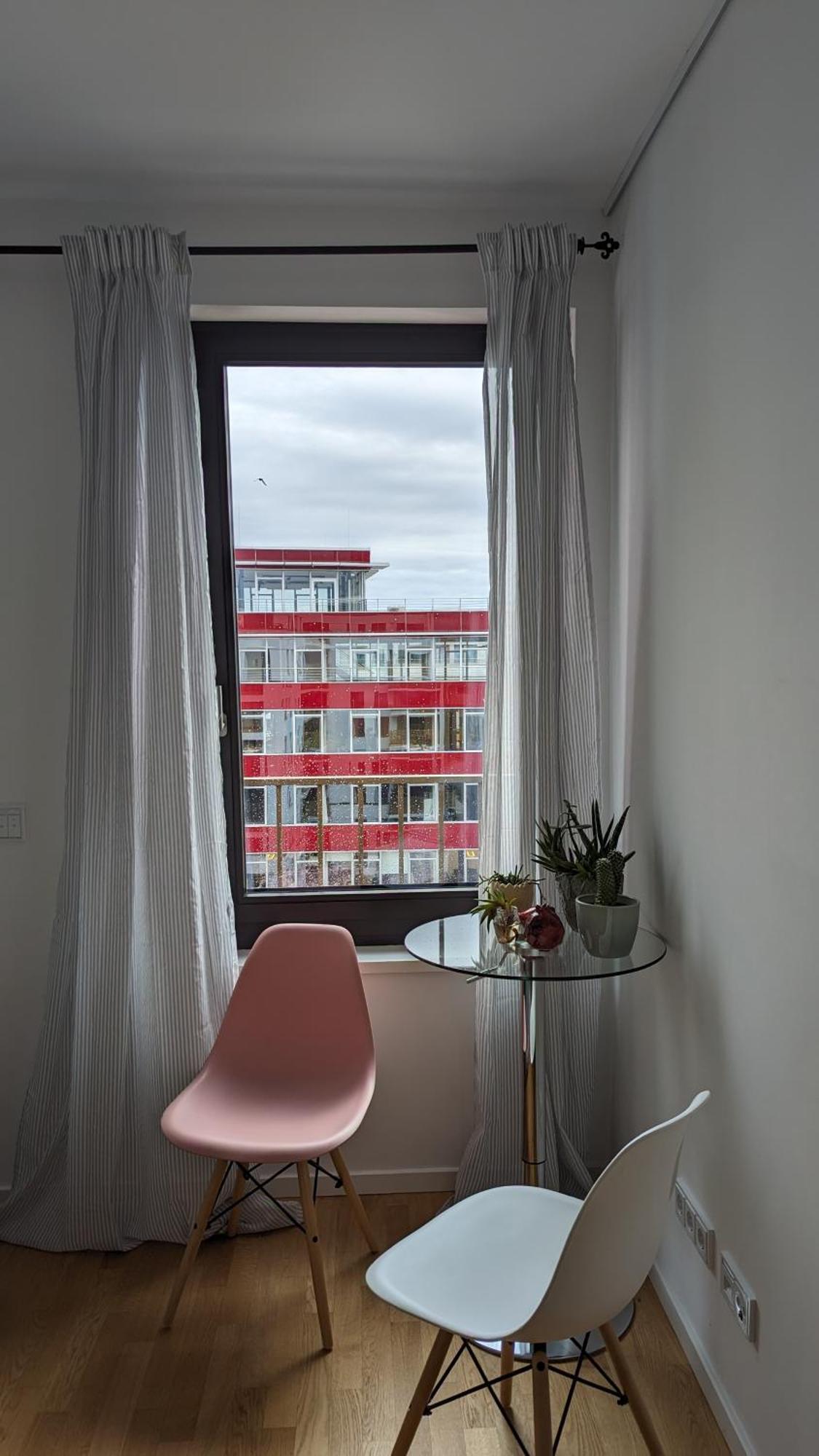 Either Private 2B2B Or Shared 1B1B, Luxury, Bright, Spacious Berlin Pokój zdjęcie